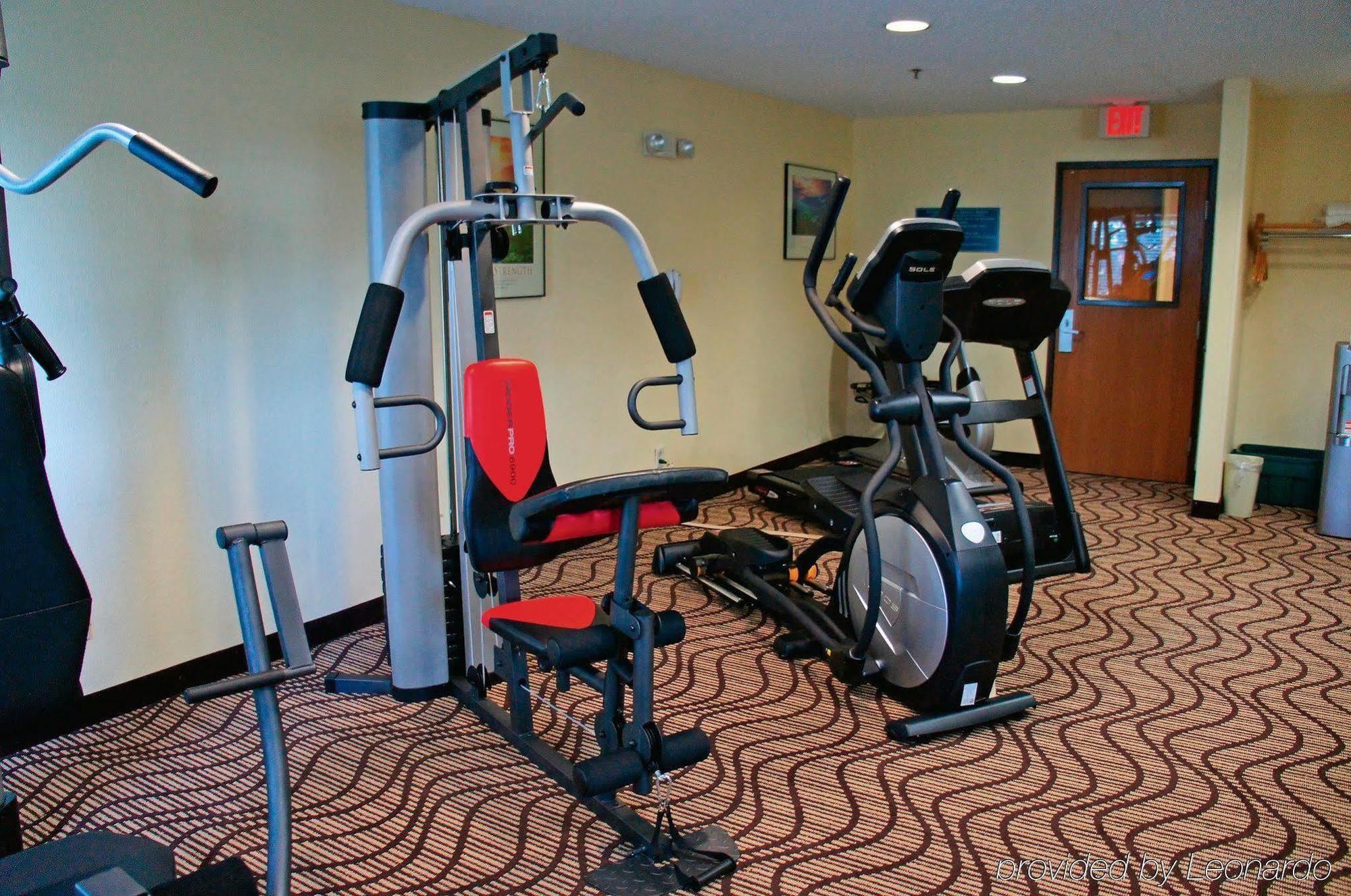 La Quinta Inn & Suites By Wyndham Peru Starved Rock St Park מראה חיצוני תמונה
